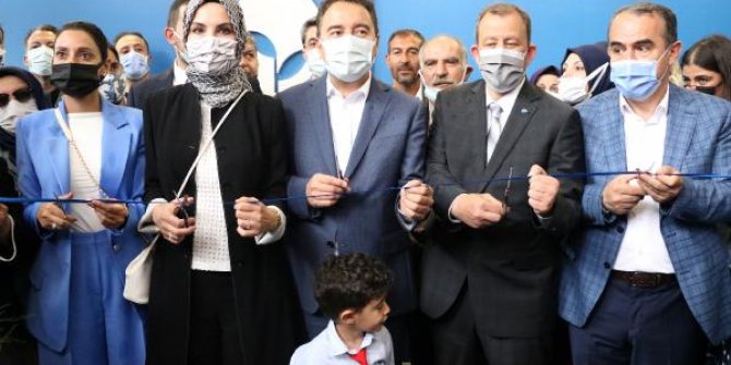 Ali Babacan: Çözüm odaklı bir partiyiz