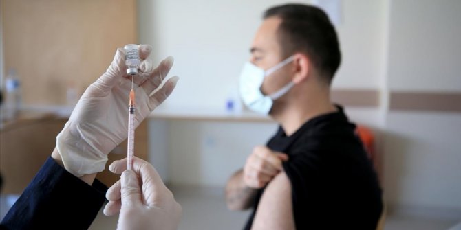 25 yaş üzerindeki vatandaşlar aşılanıyor
