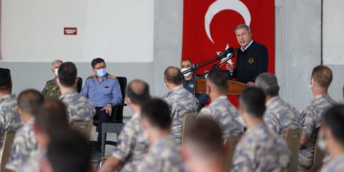Bakan Akar: Nereye kaçarlarsa kaçsınlar terörü bitireceğiz