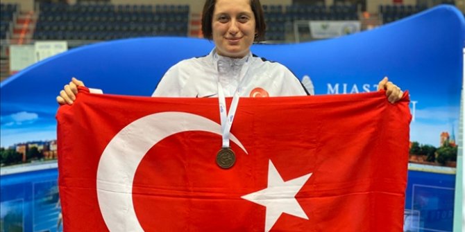 Özel sporcu Fatma Damla Altın, Tokyo Paralimpik Oyunları'na kota aldı