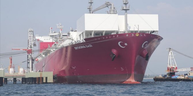 Türkiye'nin ilk doğal gaz depolama gemisi Ertuğrul Gazi hizmete girdi