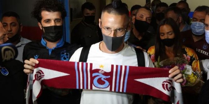 Trabzonspor'un yeni transferi Hamsik, kente geldi