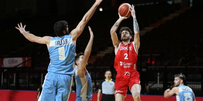 A Milli Erkek Basketbol Takımı, Uruguay'ı mağlup etti