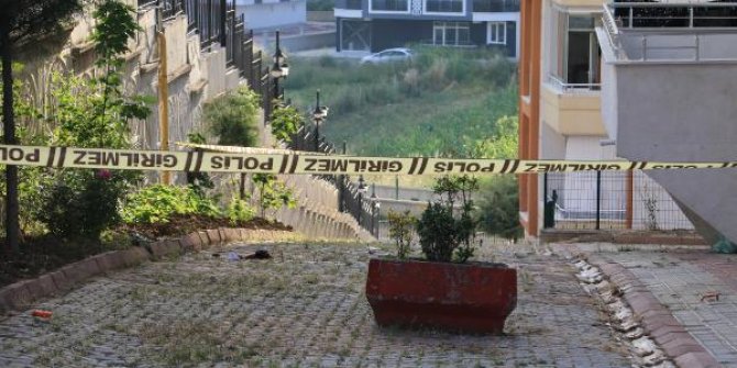 Samsun'da 5'inci kattan düşen üniversiteli öldü