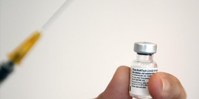 BioNTech aşısı Kovid-19 geçirenlere tek doz uygulanacak