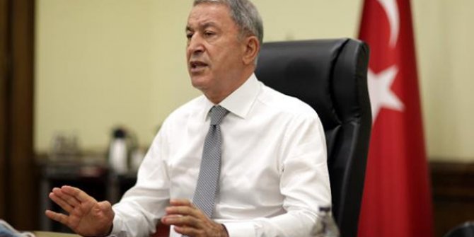 Bakan Akar'dan komutanlarla toplantı 