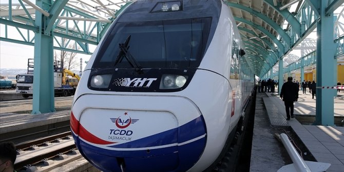 Ankara-İstanbul hattında 'Ekspres YHT' seferleri 10 Temmuz'da başlayacak