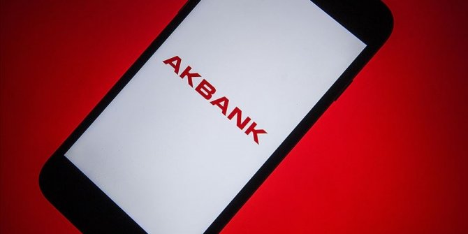 Akbank'tan hizmet kesintilerine ilişkin açıklama