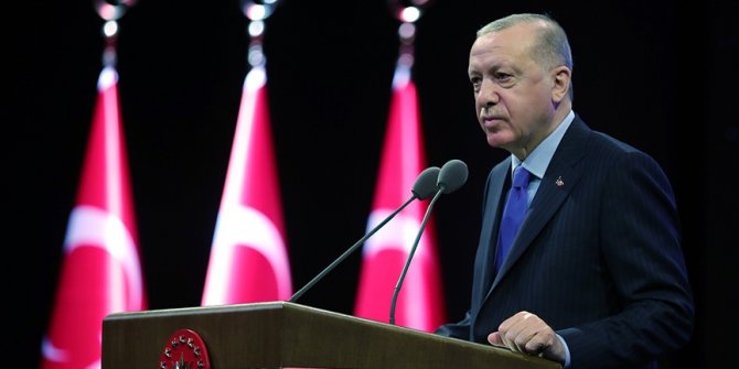 Cumhurbaşkanı Erdoğan: Gençler ülkemizin geleceğini hem inşa hem de ihya edecek