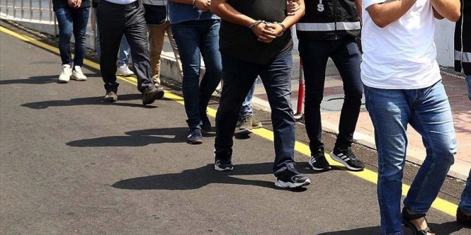 FETÖ'ye 27 ilde büyük operasyon: Çok sayıda gözaltı kararı