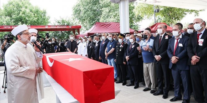 Hakkari'de şehit olan İl Emniyet Müdür Yardımcısı Cevher son yolculuğuna uğurlandı