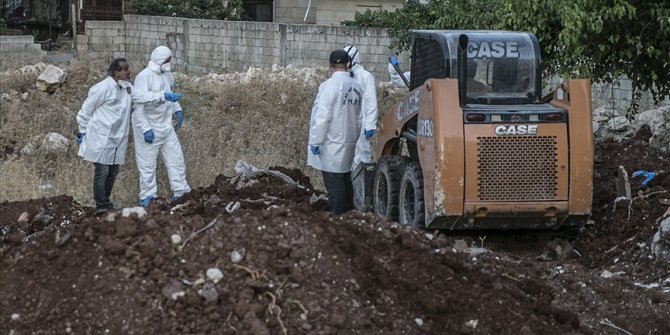 Afrin'de toplu mezardan çıkarılan ceset sayısının 61 olduğu açıklandı