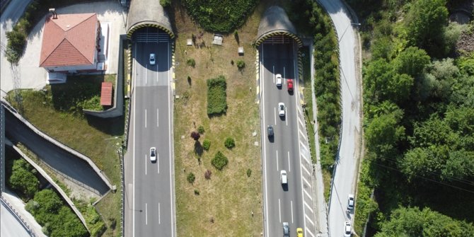 Anadolu Otoyolu'nda trafik tedbirleri artırıldı