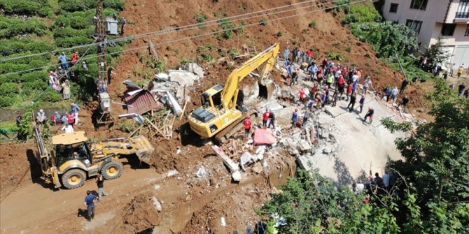Rize'deki sel ve heyelanlarda ölü sayısı 5'e yükseldi
