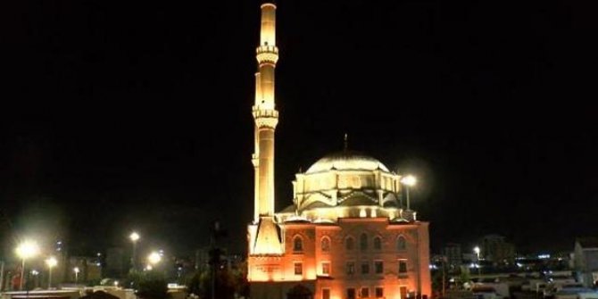 15 Temmuz'un 5. yıl dönümünde tüm camilerden sela okundu