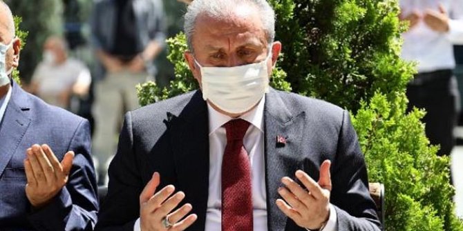 TBMM Başkanı Şentop'tan 15 Temmuz Şehitliği ziyareti