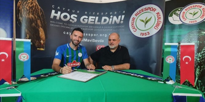 Çaykur Rizespor, Gökhan Gönül ile 2 yıllık sözleşme imzaladı