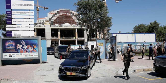 Erdoğan, Barbaros Hayrettin Paşa Camii inşaatında incelemede bulundu