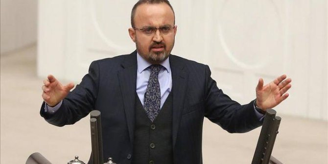 AK Parti'li Turan: Bunun adı FETÖ'ye hizmet