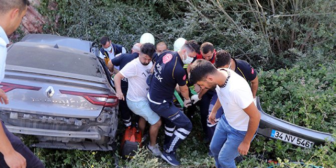 Bayram tatili yolunda kaza: 1 ölü, 4 yaralı