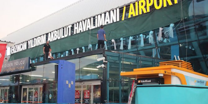 Yıldırım Akbulut'un ismi Erzincan Havalimanı'na verildi