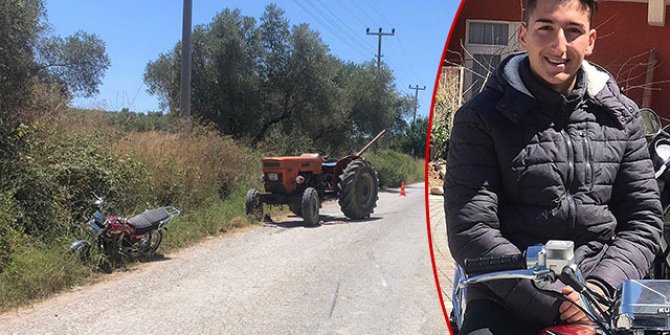 Sürücü belgesiz motosikletli traktörün altına girdi