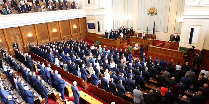 Bulgaristan'ın yeni parlamentosu ilk oturumunu yaptı