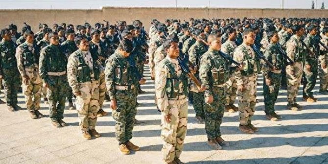 ABD, Haseke'de 400 teröriste silah ve baskın eğitimi verdi