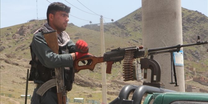 Afganistan'da bir ilçe Taliban'dan geri alındı