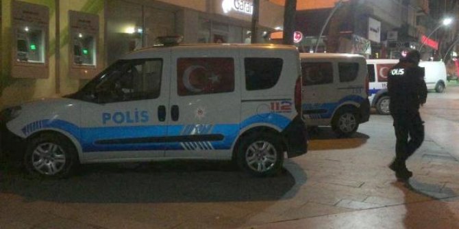 Alaşehir'de iki aile arasında silah ve bıçaklı kavga: 1 ölü, 6 yaralı