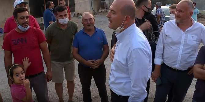 İçişleri Bakanı Soylu, Manavgat'taki yangın bölgesinde incelemelerde bulundu