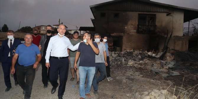 İçişleri Bakanı Soylu, Gündoğmuş'taki yangın bölgesinde incelemelerde bulundu