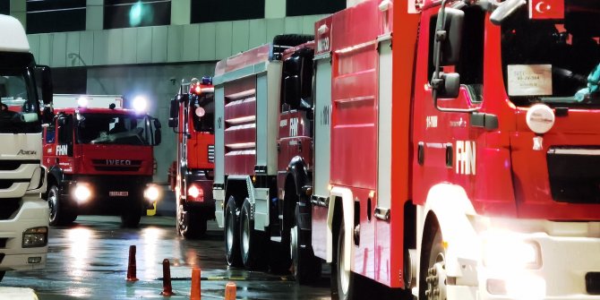 Azerbaycan yangın söndürme ekipleri, Türkiye'ye giriş yaptı