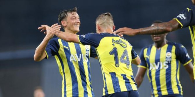 Fenerbahçe, Dinamo Kiev berabere kaldı