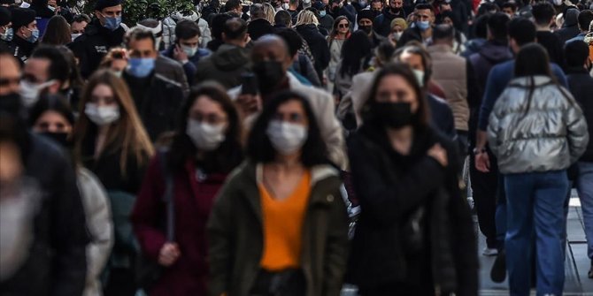 Salgın sürecinde Türkiye'nin maske satışları 144 kat arttı