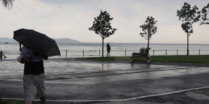 İstanbul'da yarın sağanak bekleniyor