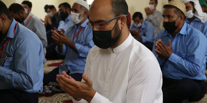 Pakistan'da camilerde Türkiye için dua edildi