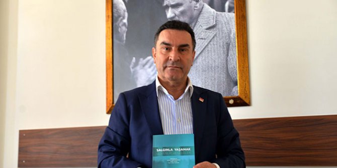 Türkiye'nin salgınla mücadelesi kitaplaştırıldı