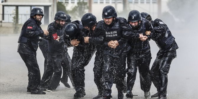 Polis Akademisi, AA ve TİKA iş birliğiyle 377 gazeteciye savaş muhabirliği eğitimi verildi