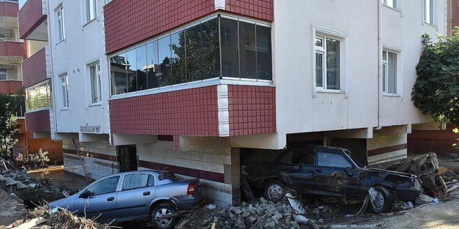 Derelere yakın evlerin zemin ve birinci katları boş bırakılmalı uyarısı