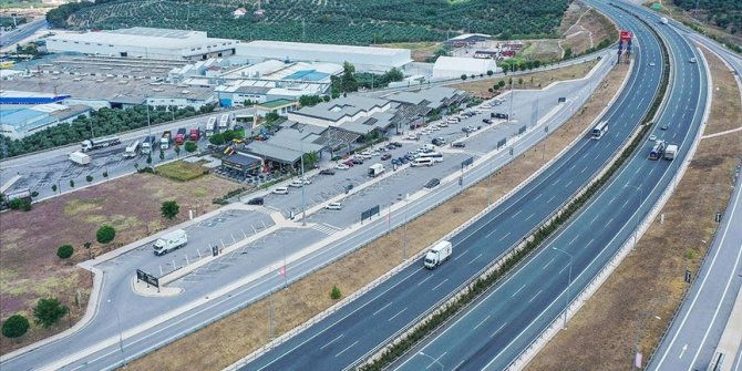 Yeni otoyol ve köprülerde kullanılan son teknolojiler güvenliği artırıyor
