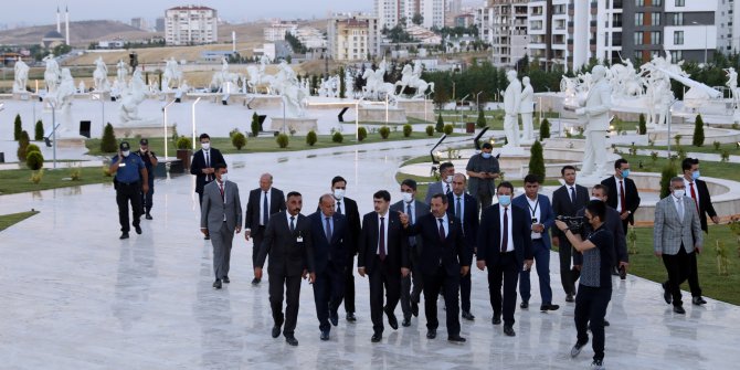 Vali ve Kaymakamlar Türk Otağı'nda toplandı