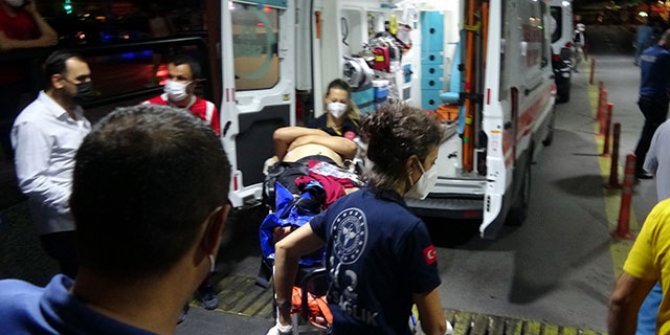 Halı sahada dehşet: 'Kız gibi oynamayın' dediler silahlar patladı