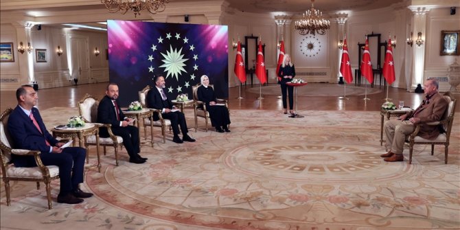 Cumhurbaşkanı Erdoğan: Afganistan'dan toplam 552 Türk vatandaşının tahliyesini sağladık