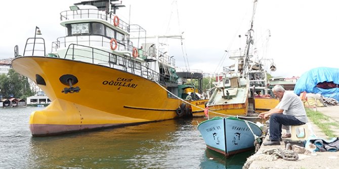 Karadeniz’de balıkçıların, yeni av sezonu hazırlığı