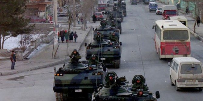 28 Şubat davasında cezası kesinleşen 14 emekli askerin rütbeleri sökülecek