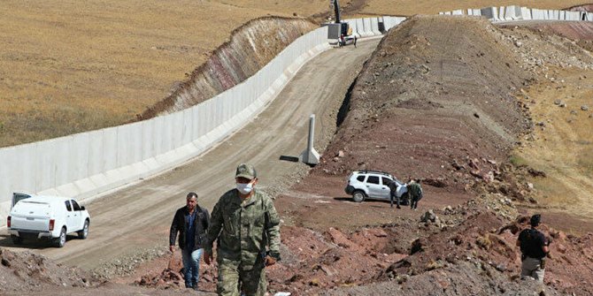İller İdaresi Genel Müdürü Kırbıyık Van'da sınır güvenliğiyle ilgili konuştu: Her türlü önlem alındı
