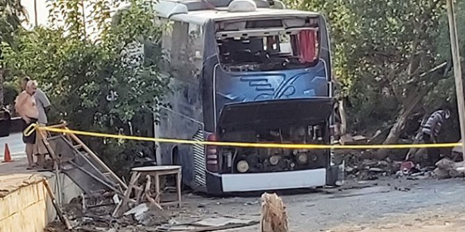 Yolcu otobüsü devrildi: Çok sayıda yaralı var