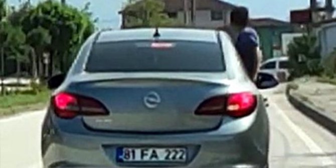 Otomobilin camında yolculuğa 1042 TL ceza