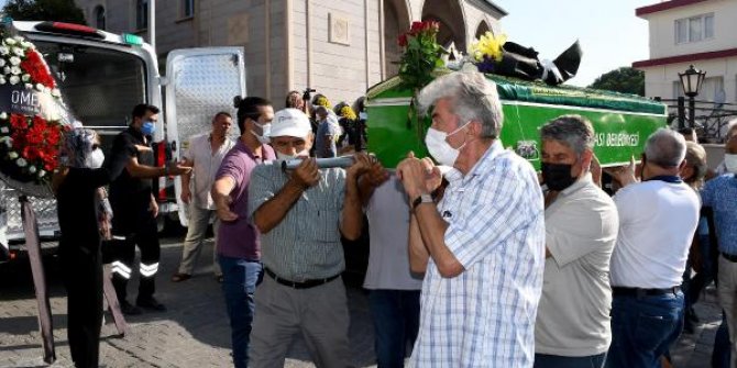 Usta sanatçı Metin Çekmez son yolculuğuna uğurlandı